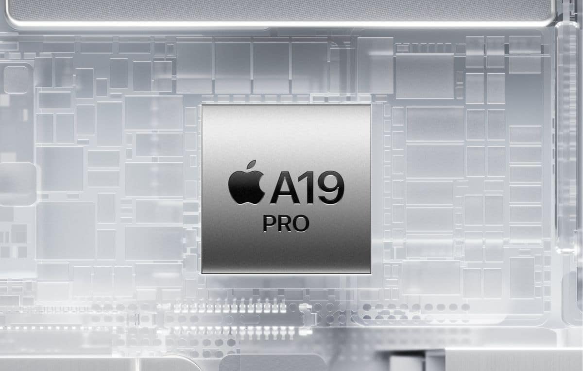 iPhone-17-Pro-Max-vs-Galaxy-S25-Ultra-3