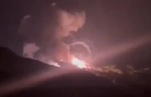 إسرائيل تقصف سيارة جنوب لبنان.. ومقتل عنصر من حزب الله