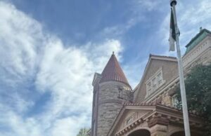 سفارة الجزائر بأوتاوا تحيي ذكرى شهداء 17 أكتوبر 1961