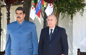 الرئيس الفنزويلي نيكولاس مادورو موروس، في رسالة تهنئة، السيد رئيس الجمهورية بمناسبة عيد الثورة المجيدة