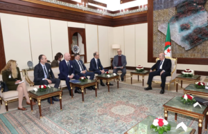 رئيس الجمهورية يستقبل رئيس وزراء جمهورية صربيا